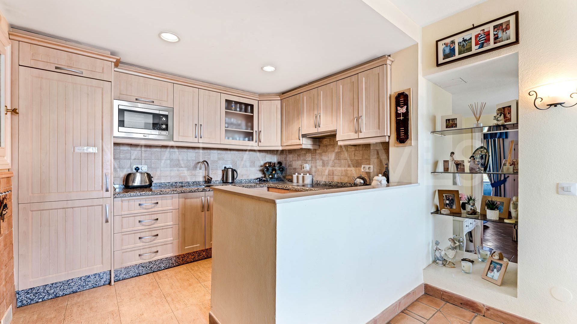 Takvåning for sale in Elviria