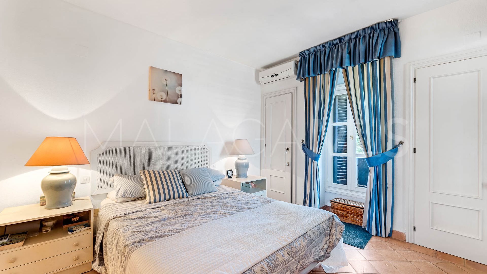 Takvåning for sale in Elviria