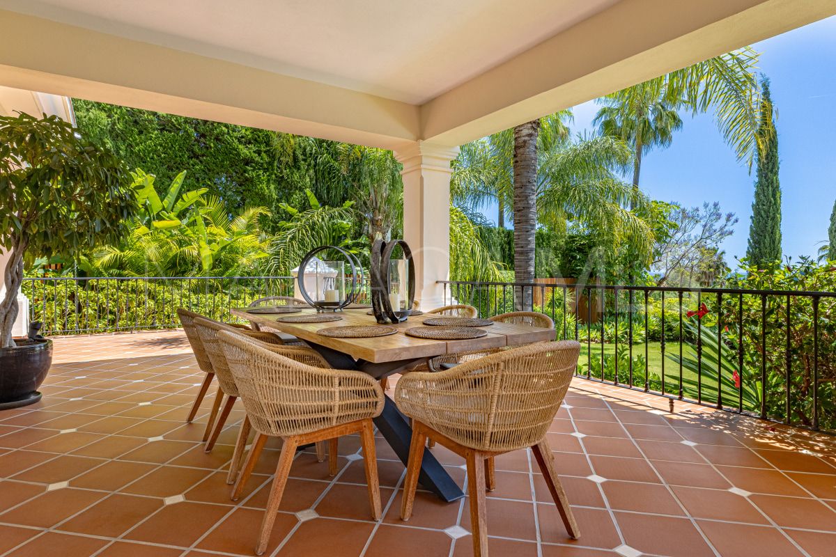 Villa for sale in Los Flamingos Golf with 6 bedrooms