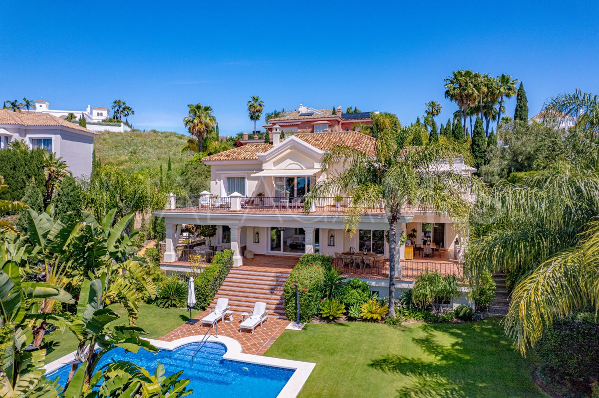 Villa for sale in Los Flamingos Golf with 6 bedrooms
