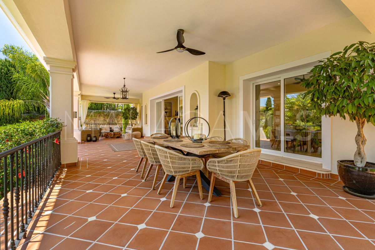 Villa for sale in Los Flamingos Golf with 6 bedrooms