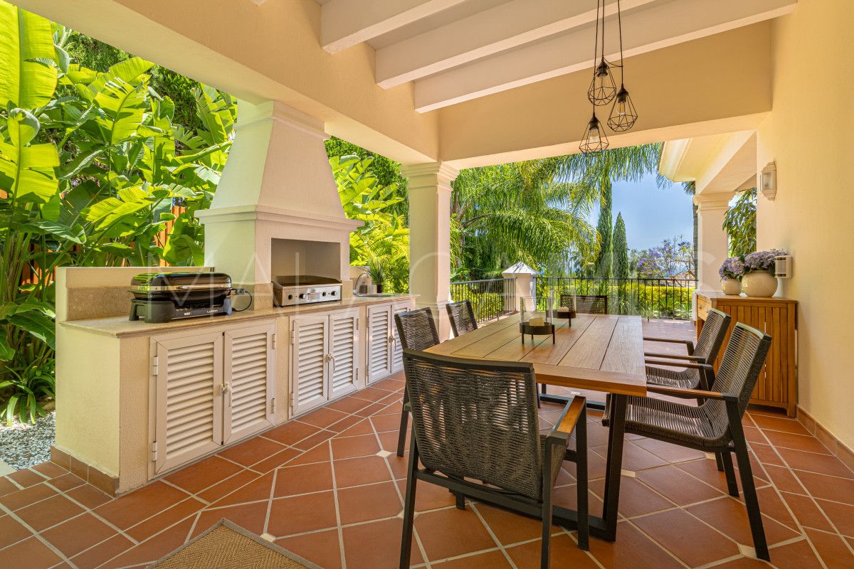 Villa for sale in Los Flamingos Golf with 6 bedrooms