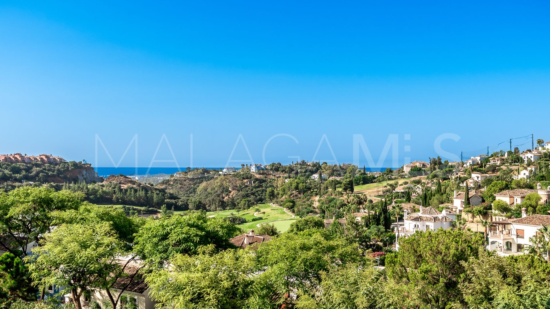 Appartement terrasse for sale in Benahavis