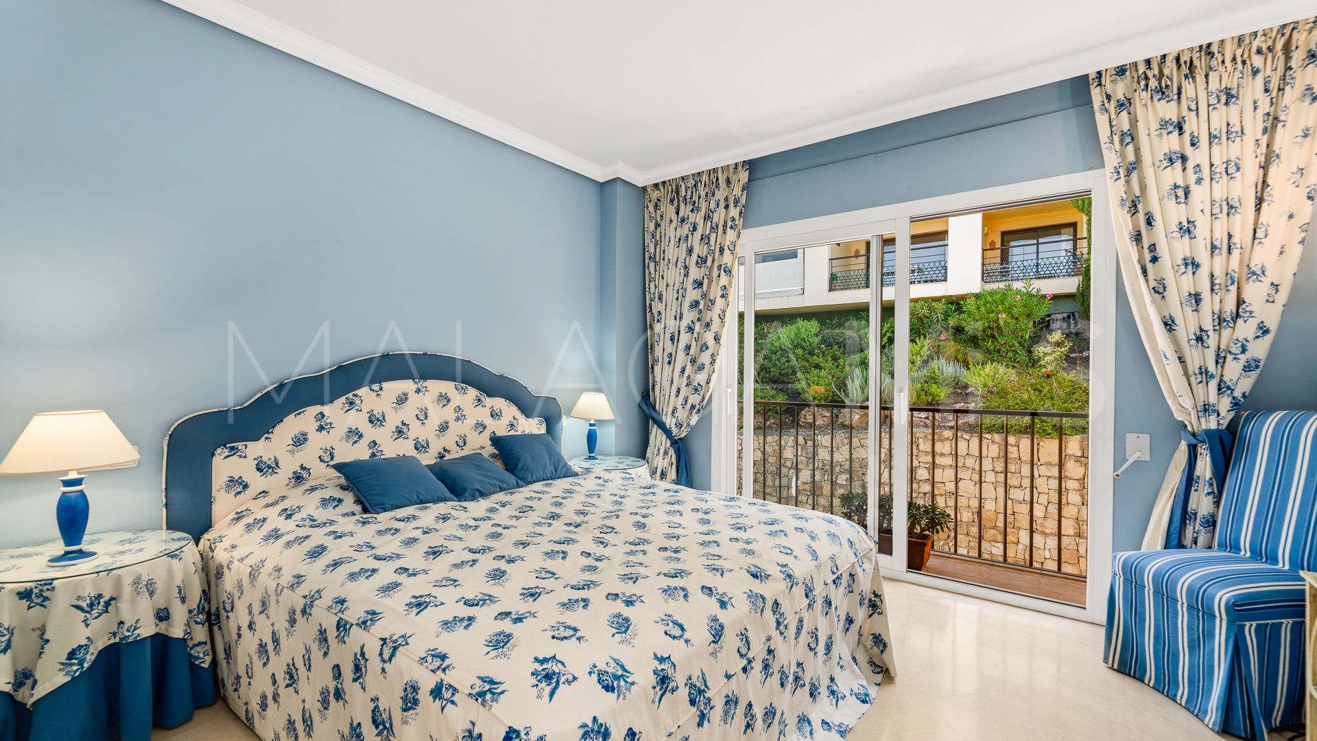 Appartement terrasse for sale in Benahavis