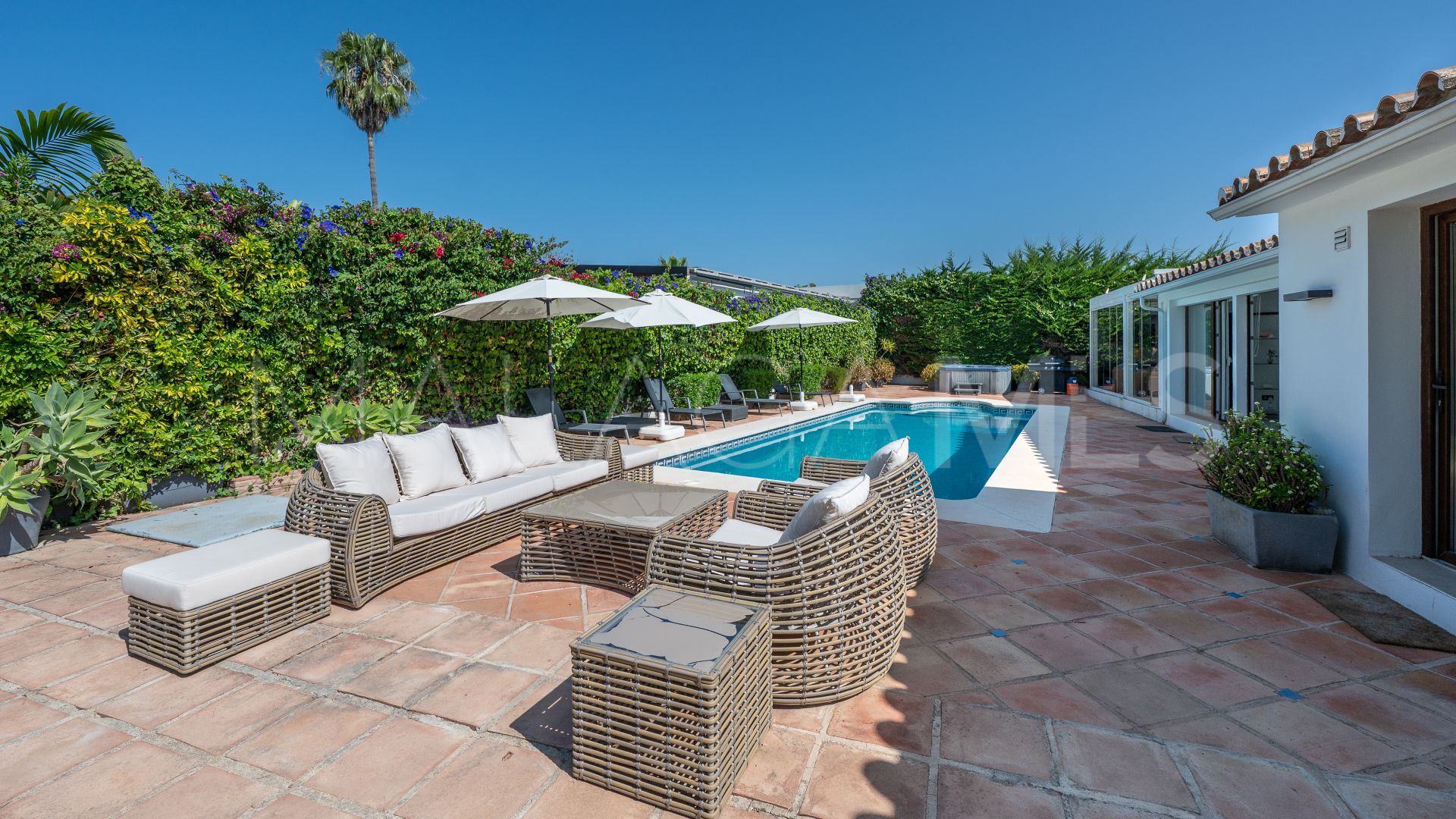 Villa for sale in San Pedro Playa de 8 bedrooms