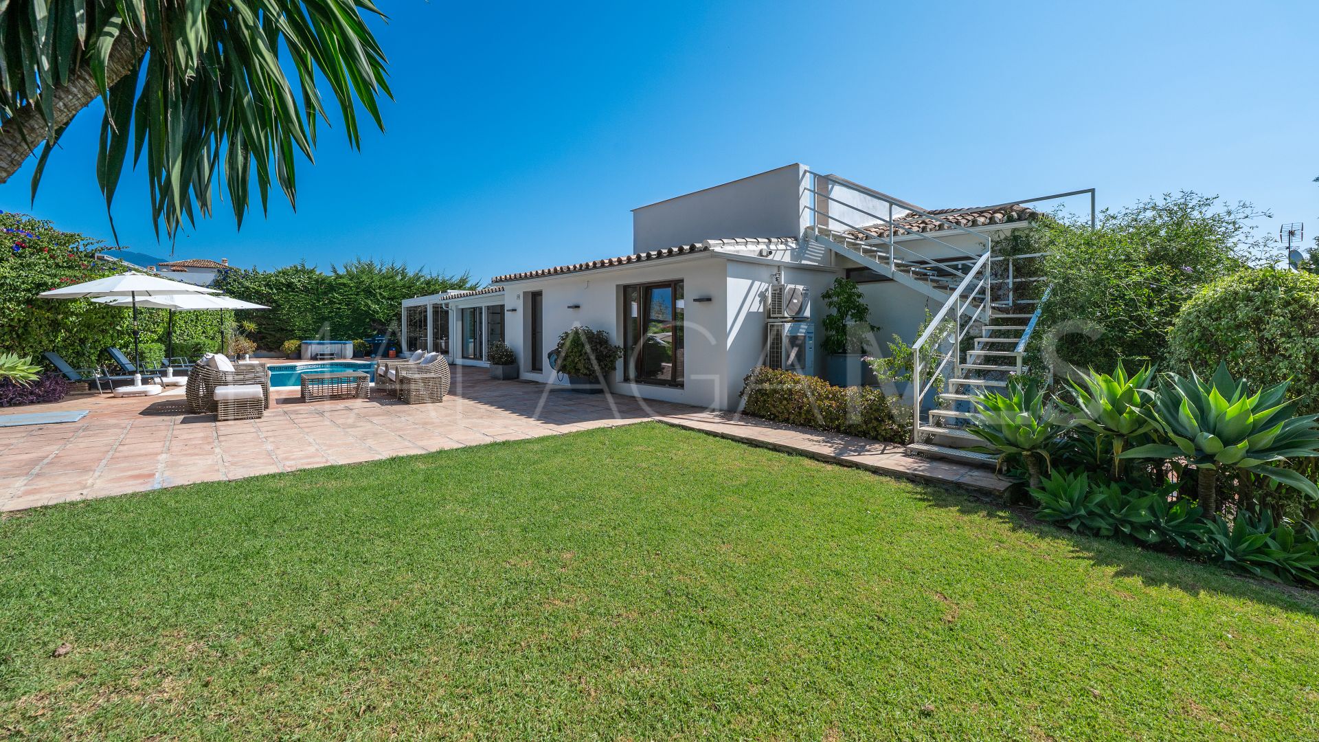 Villa for sale in San Pedro Playa de 8 bedrooms