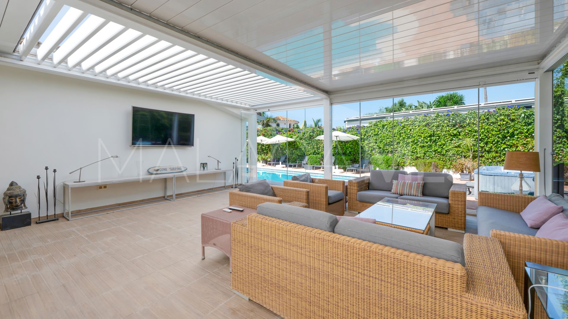 Villa for sale in San Pedro Playa de 8 bedrooms