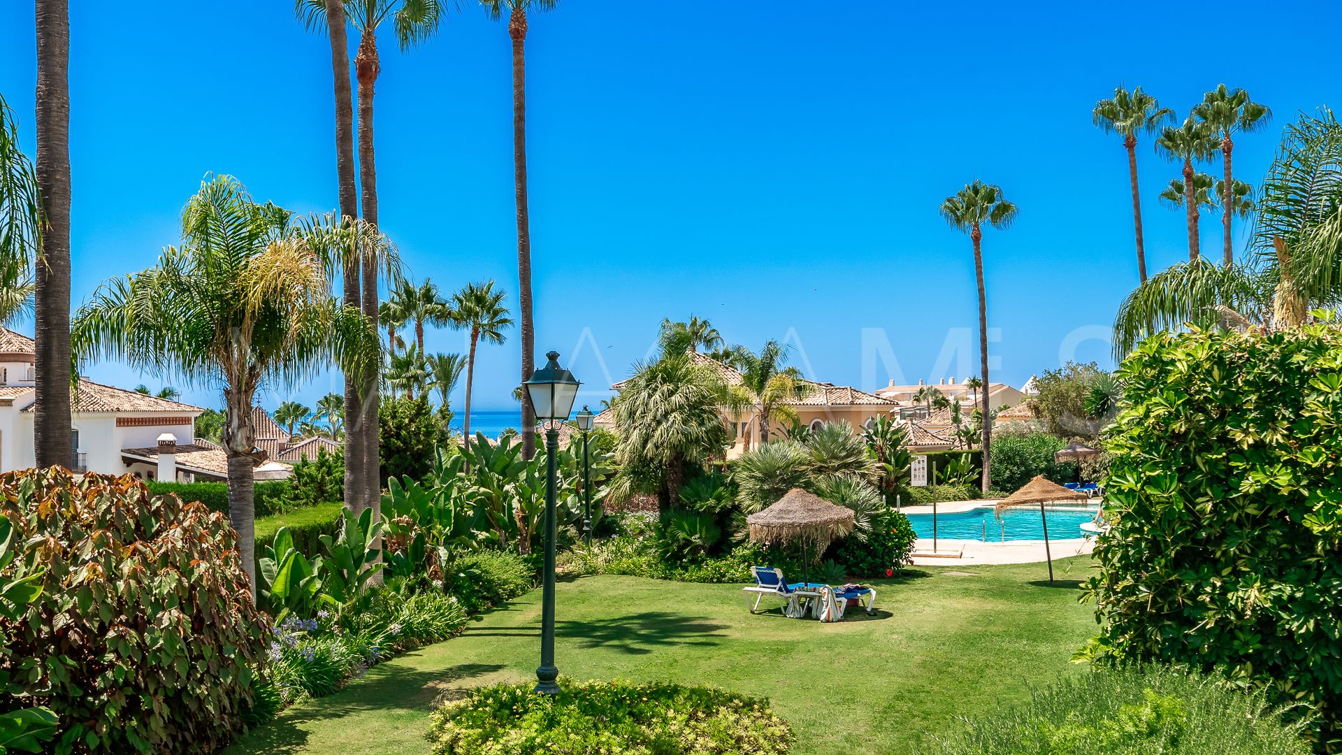 Apartamento for sale with 2 bedrooms in Bahia de Marbella
