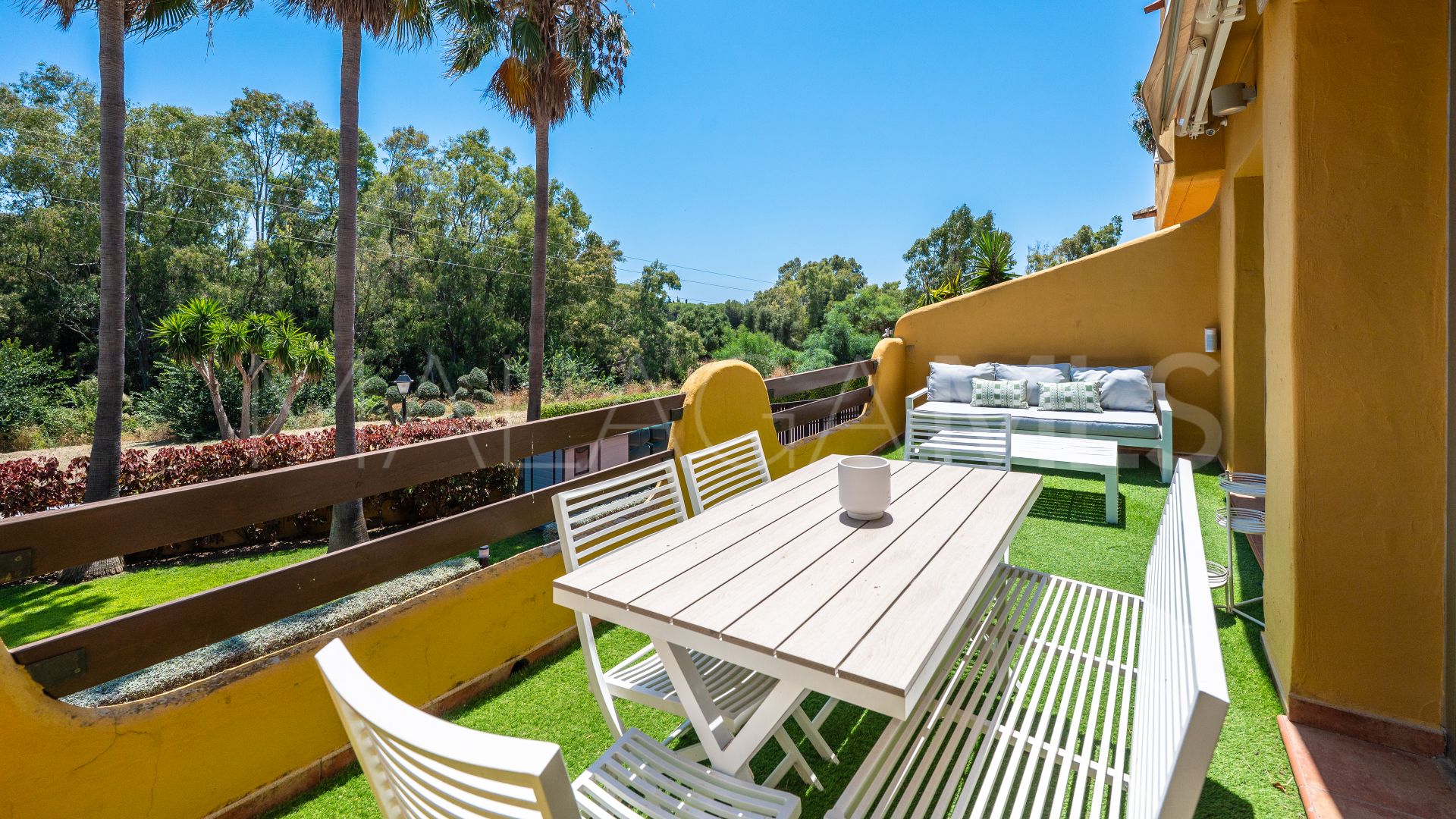 Reihenhaus for sale in Marbella Hill Club
