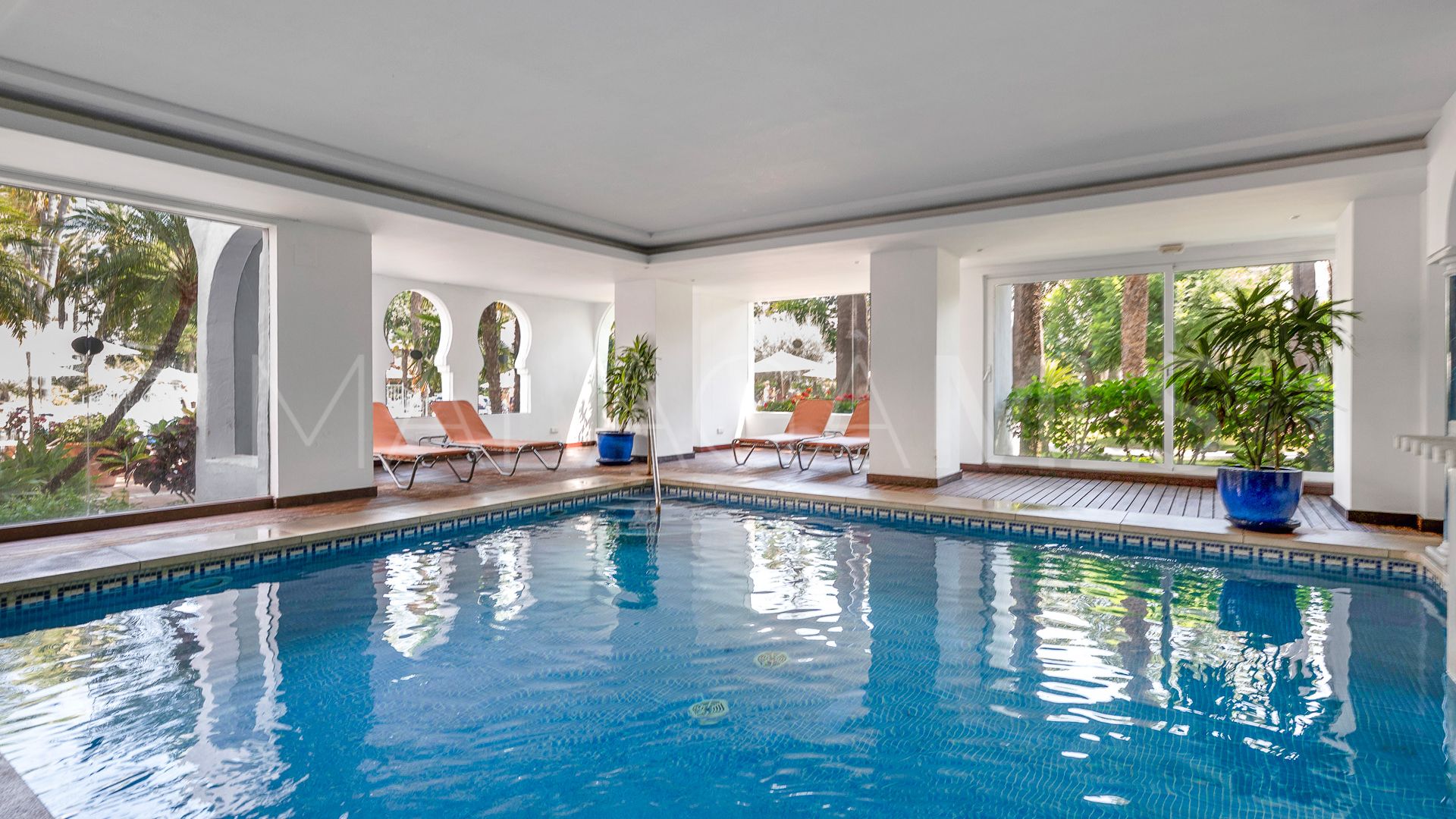 Erdgeschosswohnung for sale in Marbella - Puerto Banus