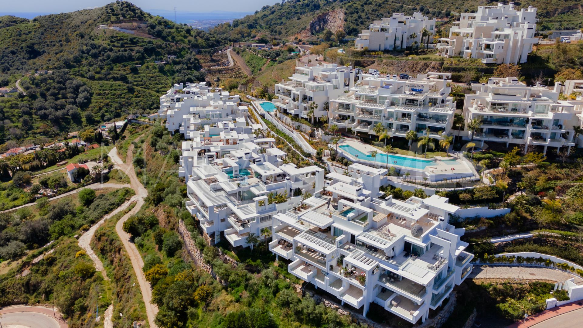 Apartamento planta baja for sale de 2 bedrooms in Ojen