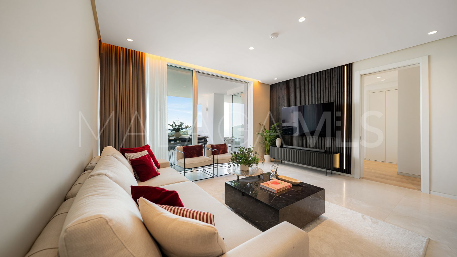 Apartamento planta baja for sale de 2 bedrooms in Ojen
