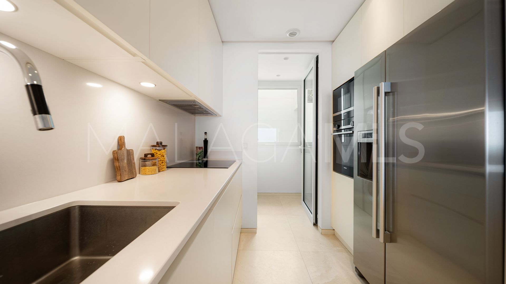 Apartamento planta baja for sale de 2 bedrooms in Ojen