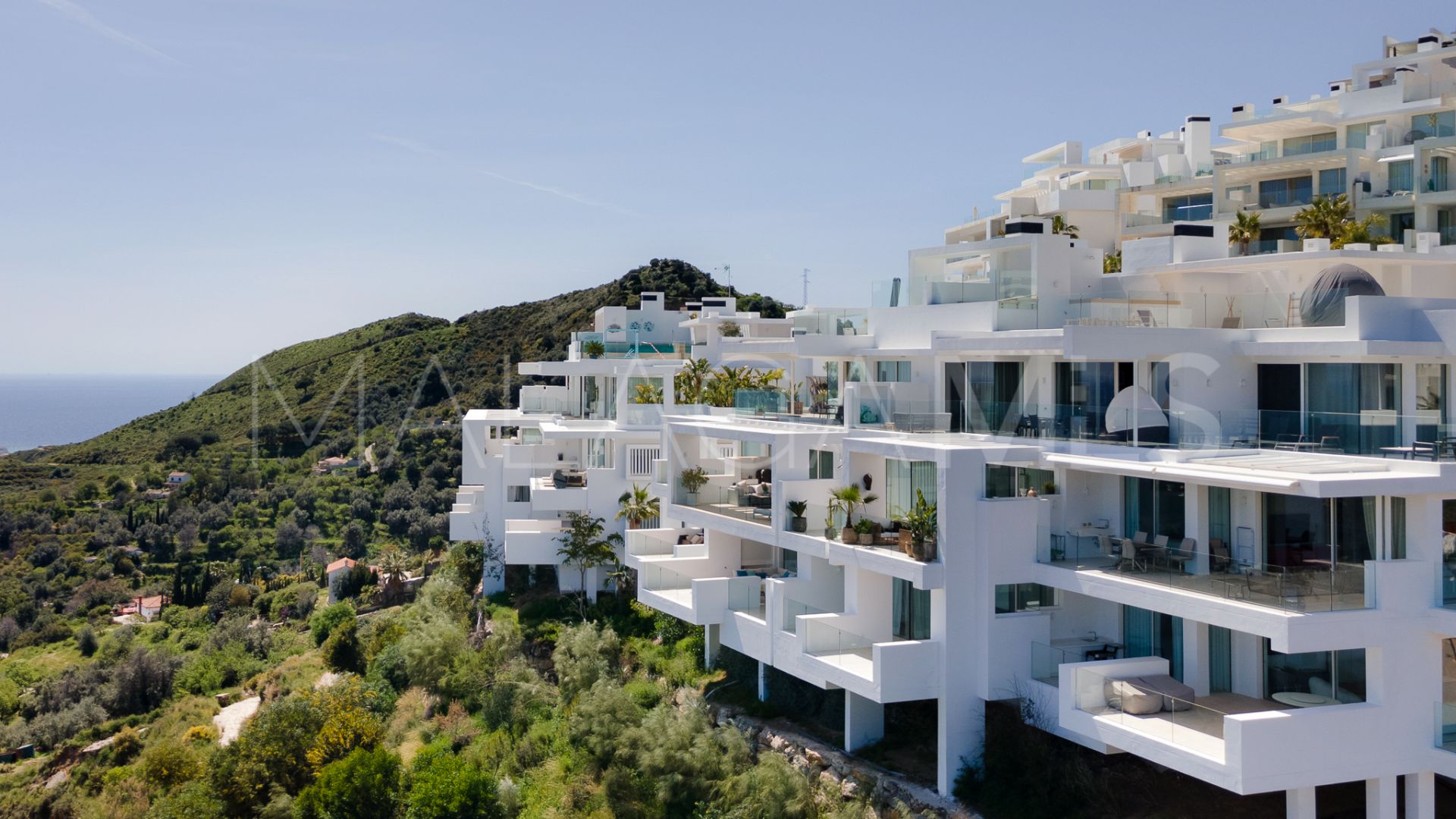 Apartamento planta baja for sale de 2 bedrooms in Ojen