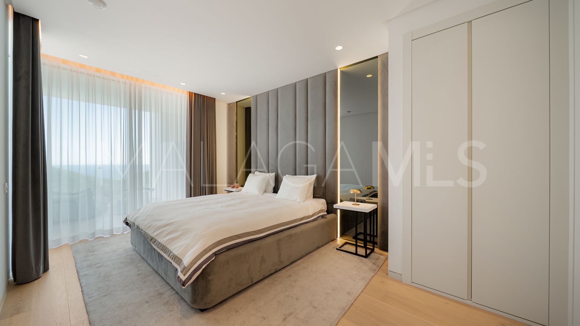 Apartamento planta baja for sale de 2 bedrooms in Ojen