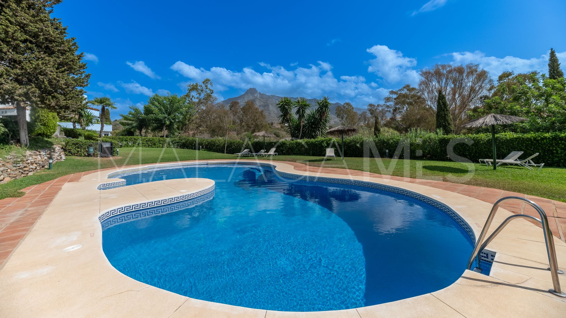 3 bedrooms duplex for sale in Golden Mile