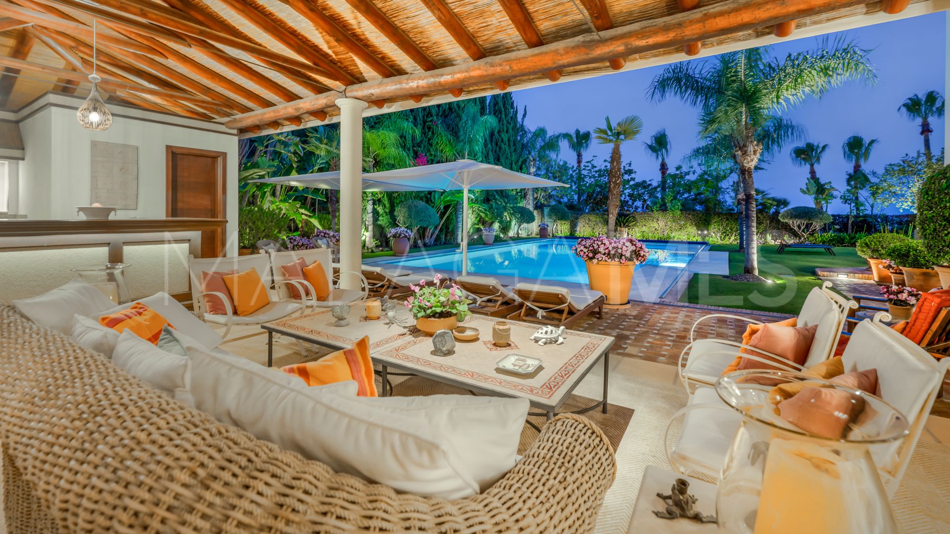 Villa for sale in Sierra Blanca