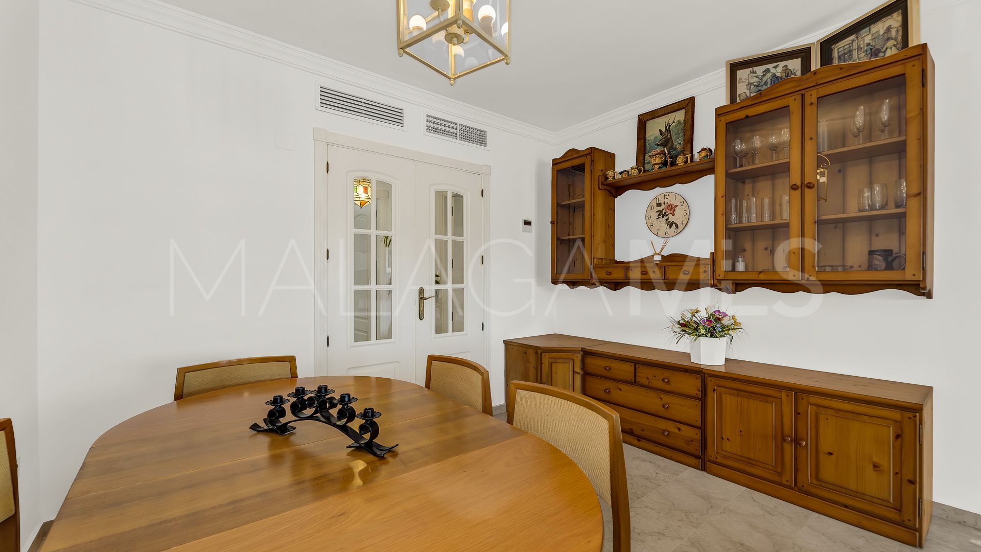 Apartment for sale in Marbella - Puerto Banus with 2 bedrooms