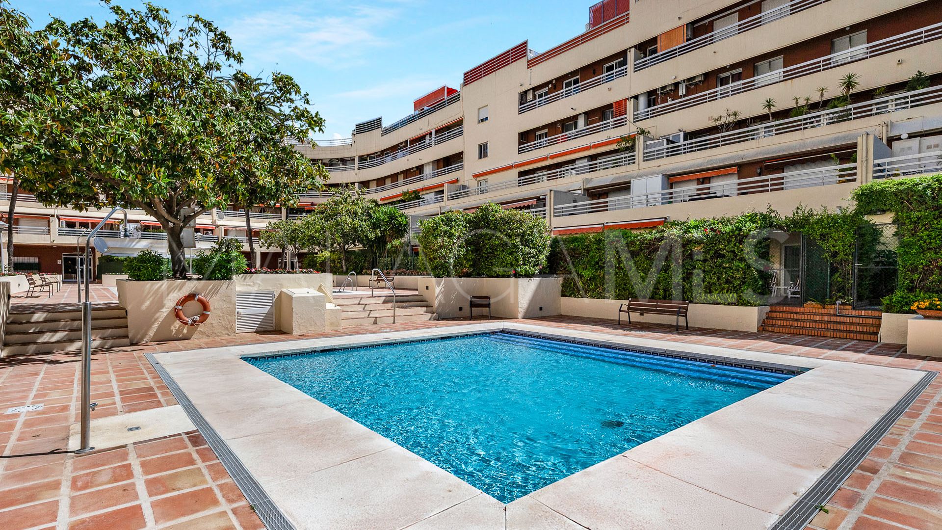 Lägenhet for sale in Marbella Golden Mile