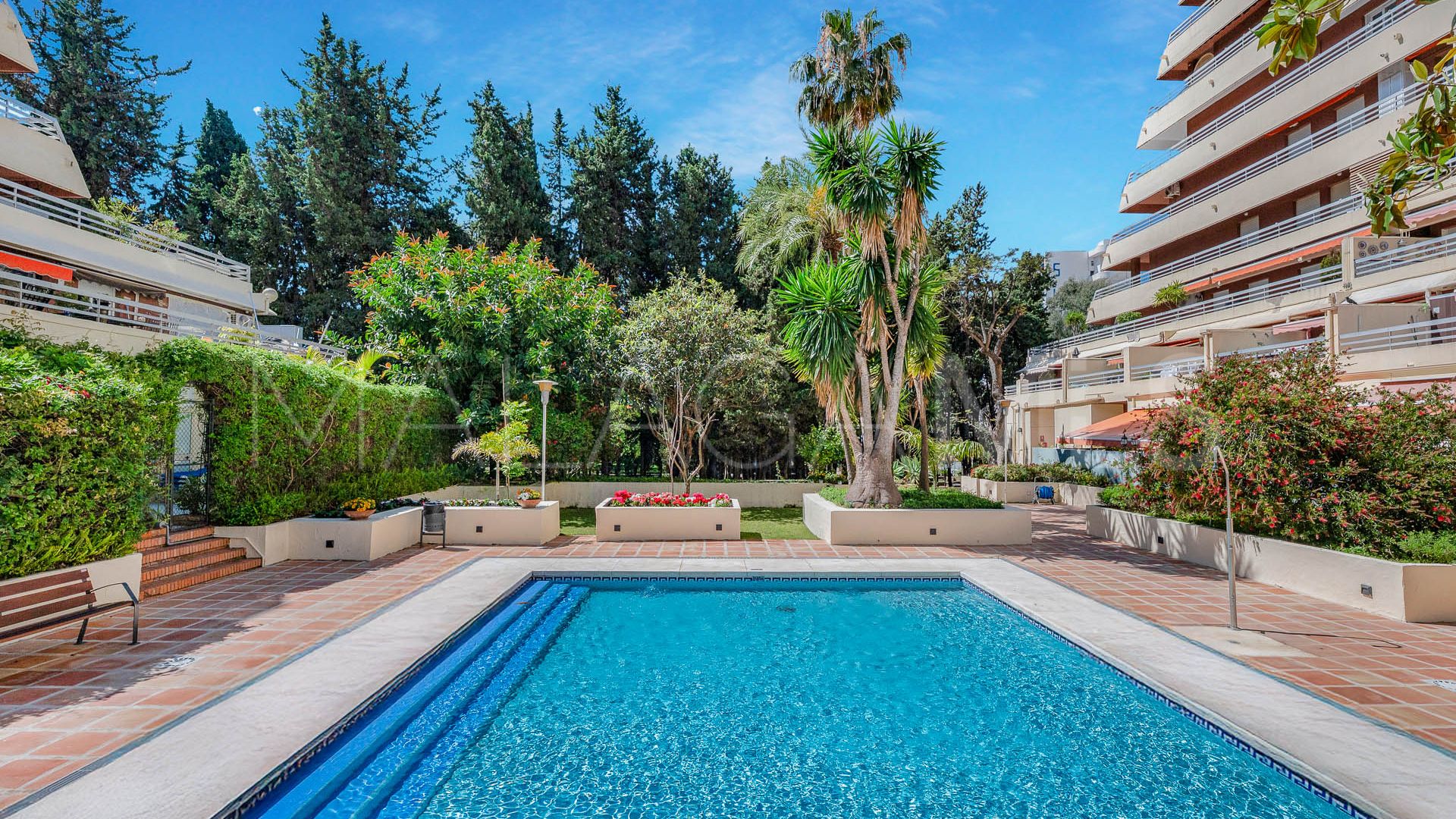 Lägenhet for sale in Marbella Golden Mile
