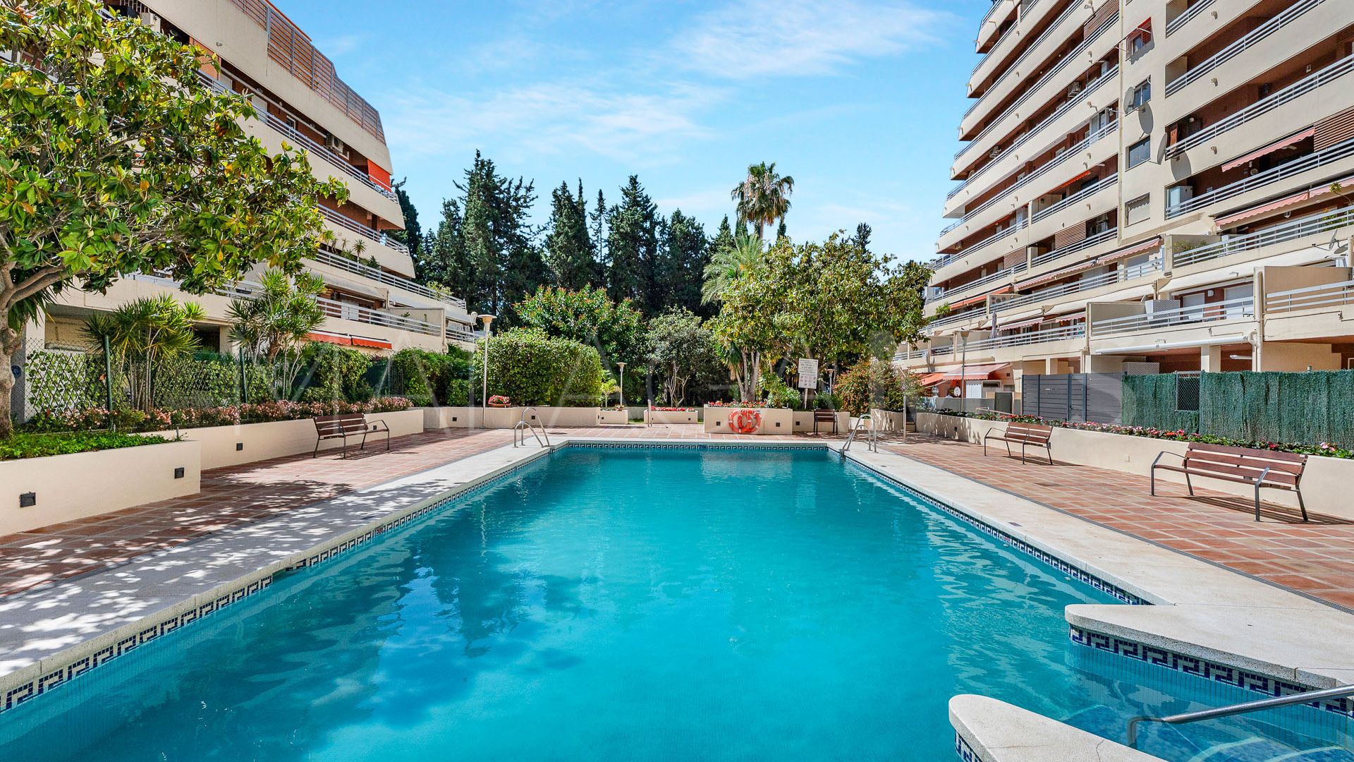 Lägenhet for sale in Marbella Golden Mile