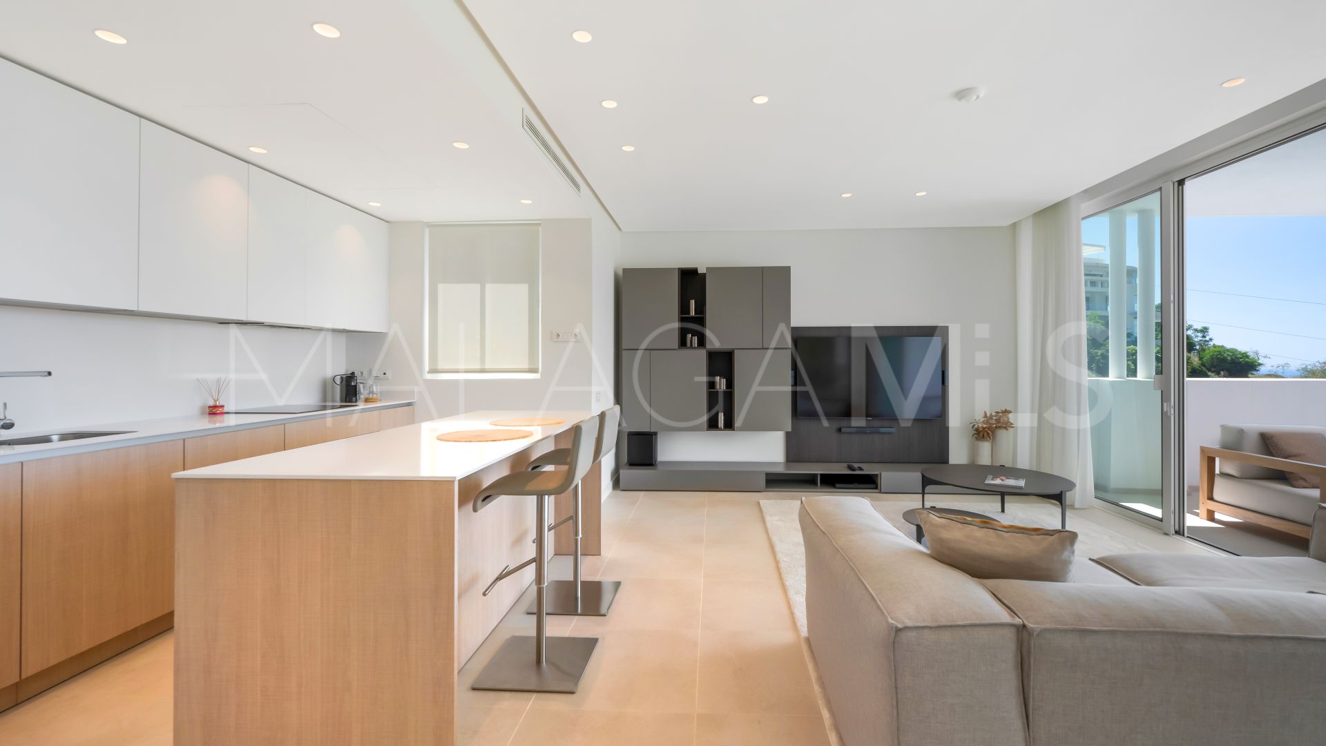 Apartamento planta baja with 2 bedrooms for sale in Ojen