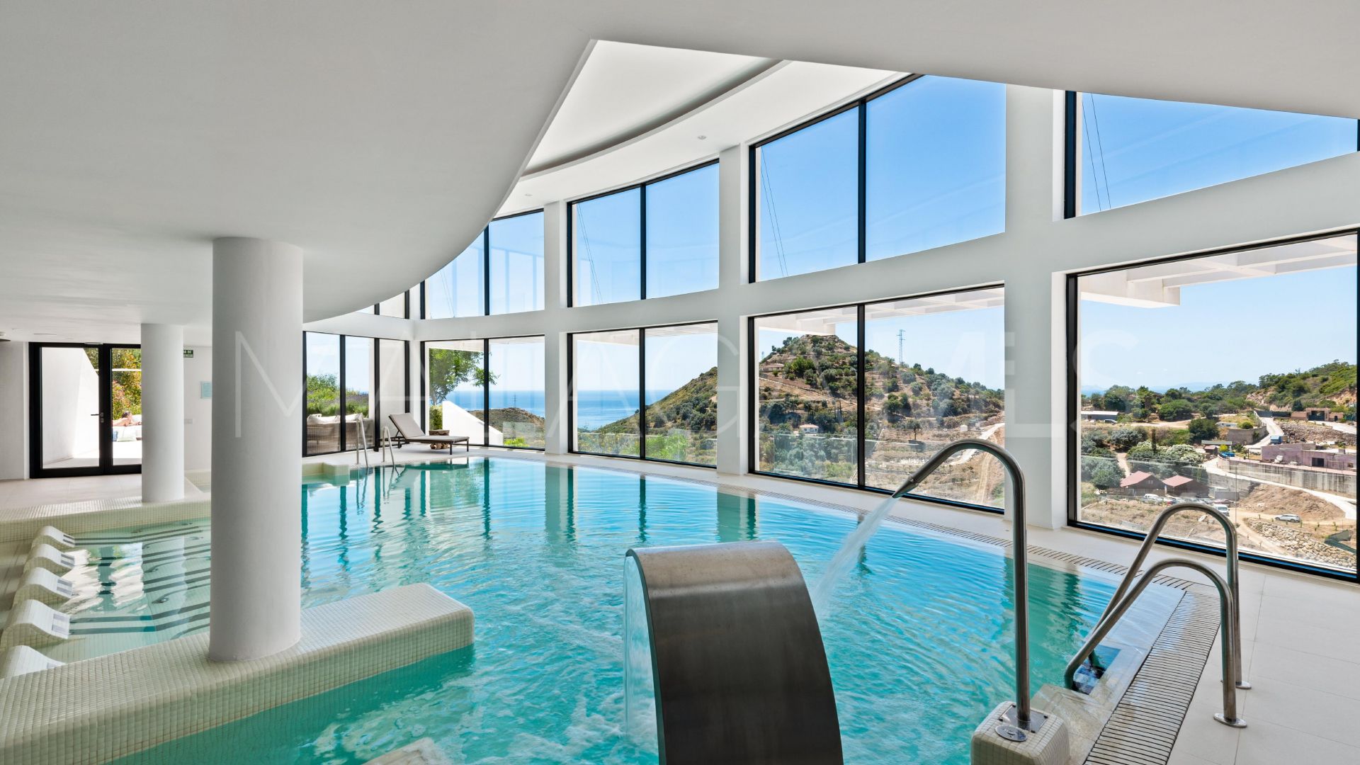 Apartamento planta baja with 2 bedrooms for sale in Ojen