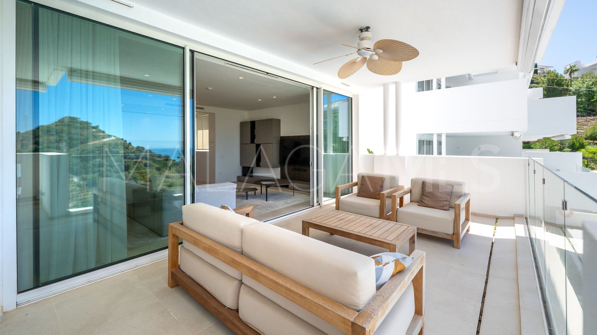 Apartamento planta baja with 2 bedrooms for sale in Ojen