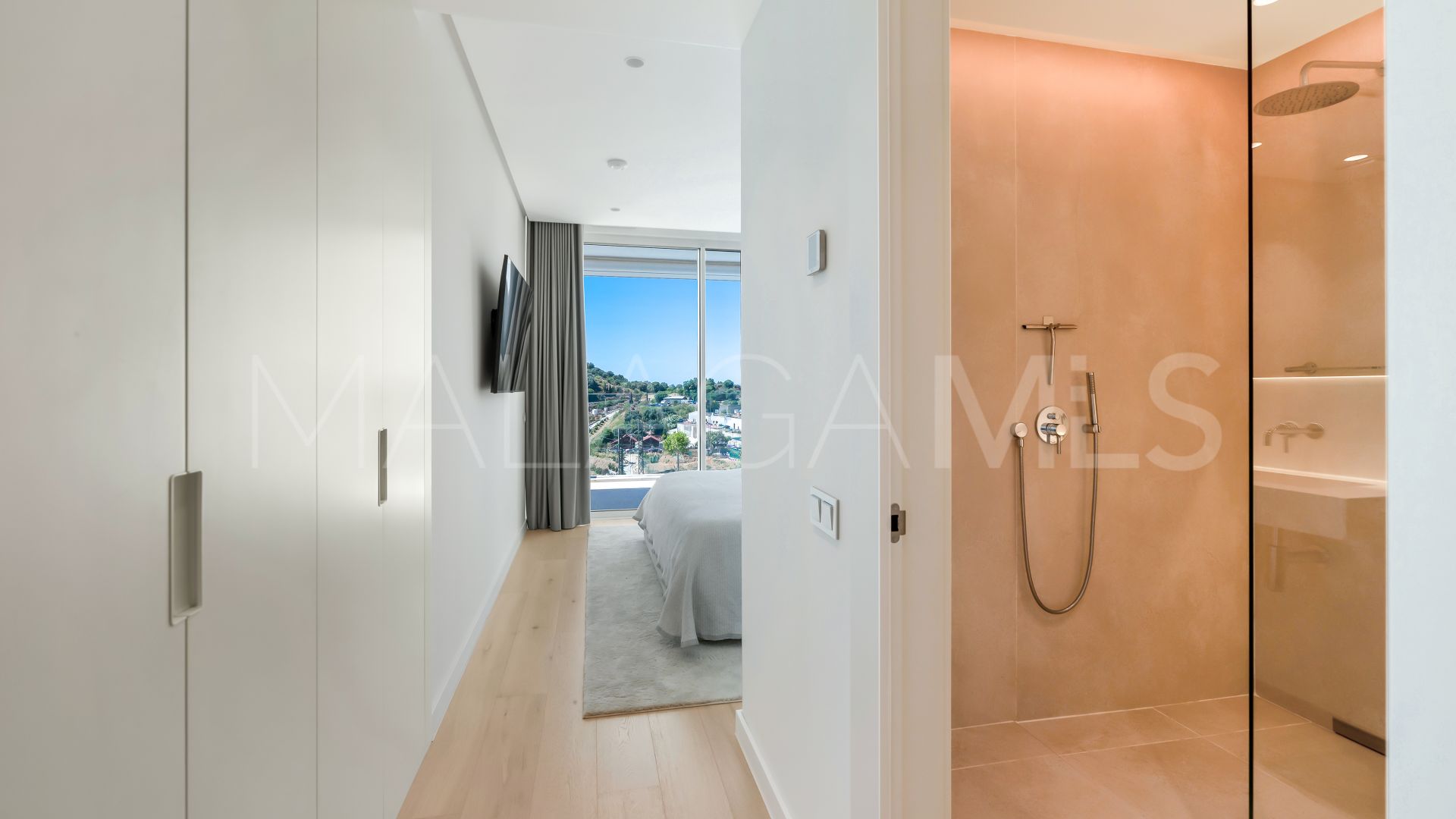 Apartamento planta baja with 2 bedrooms for sale in Ojen