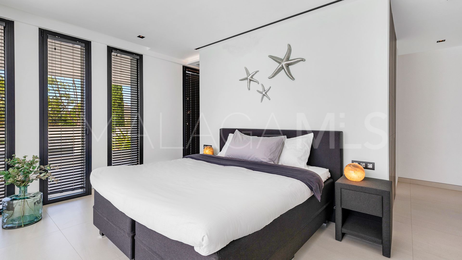Villa for sale in Los Flamingos Golf