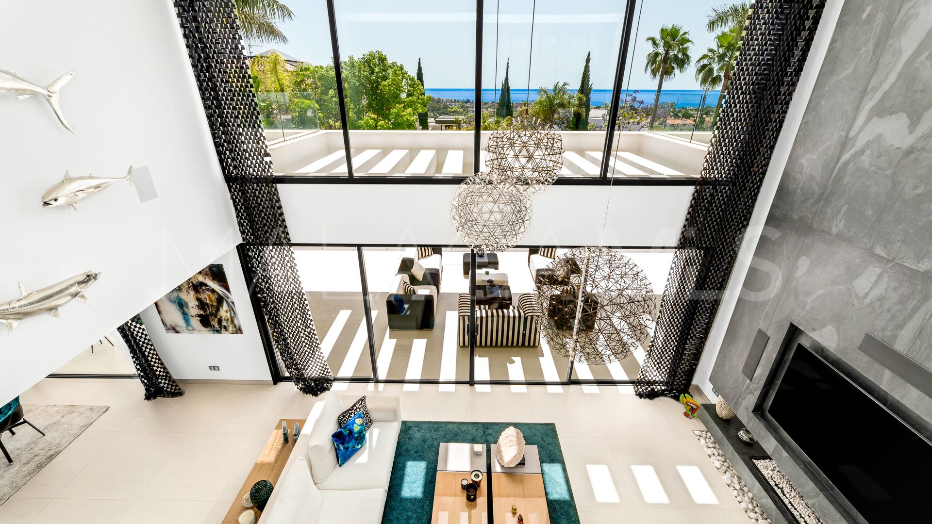 Villa for sale in Los Flamingos Golf with 6 bedrooms