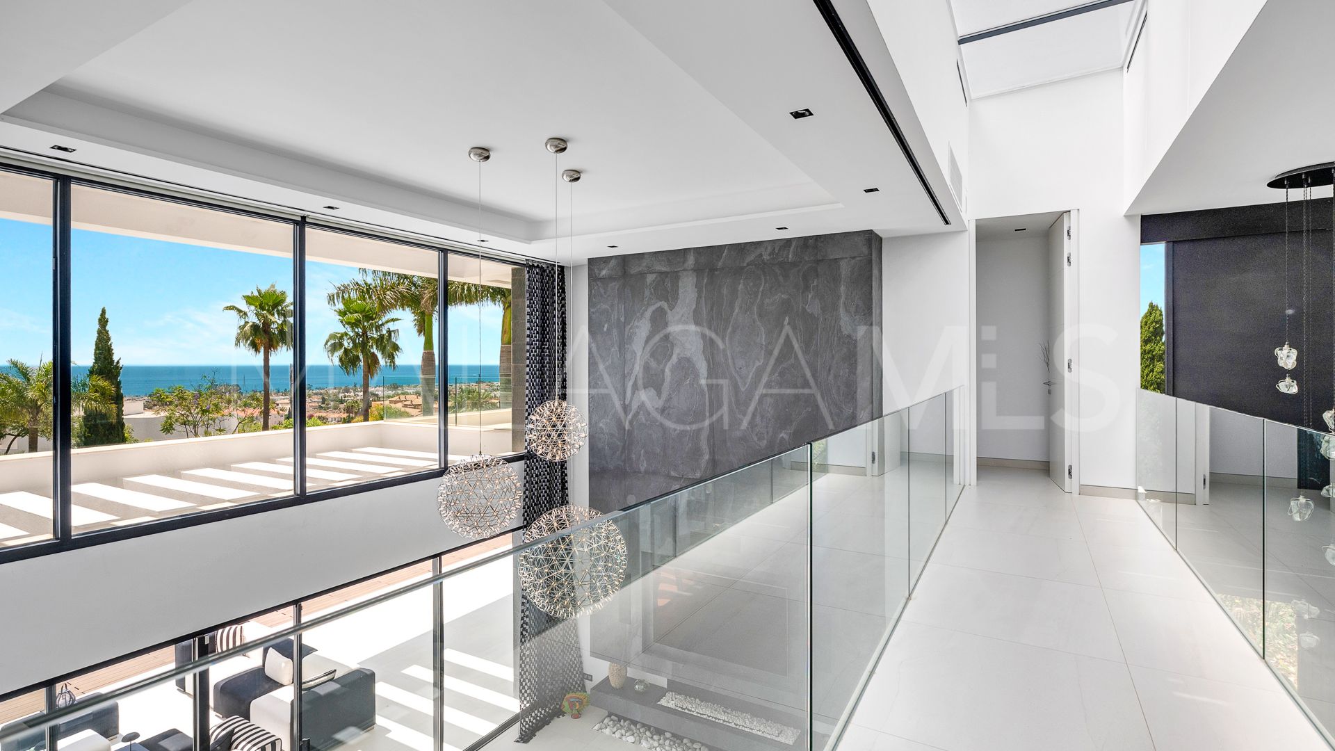 Villa for sale in Los Flamingos Golf
