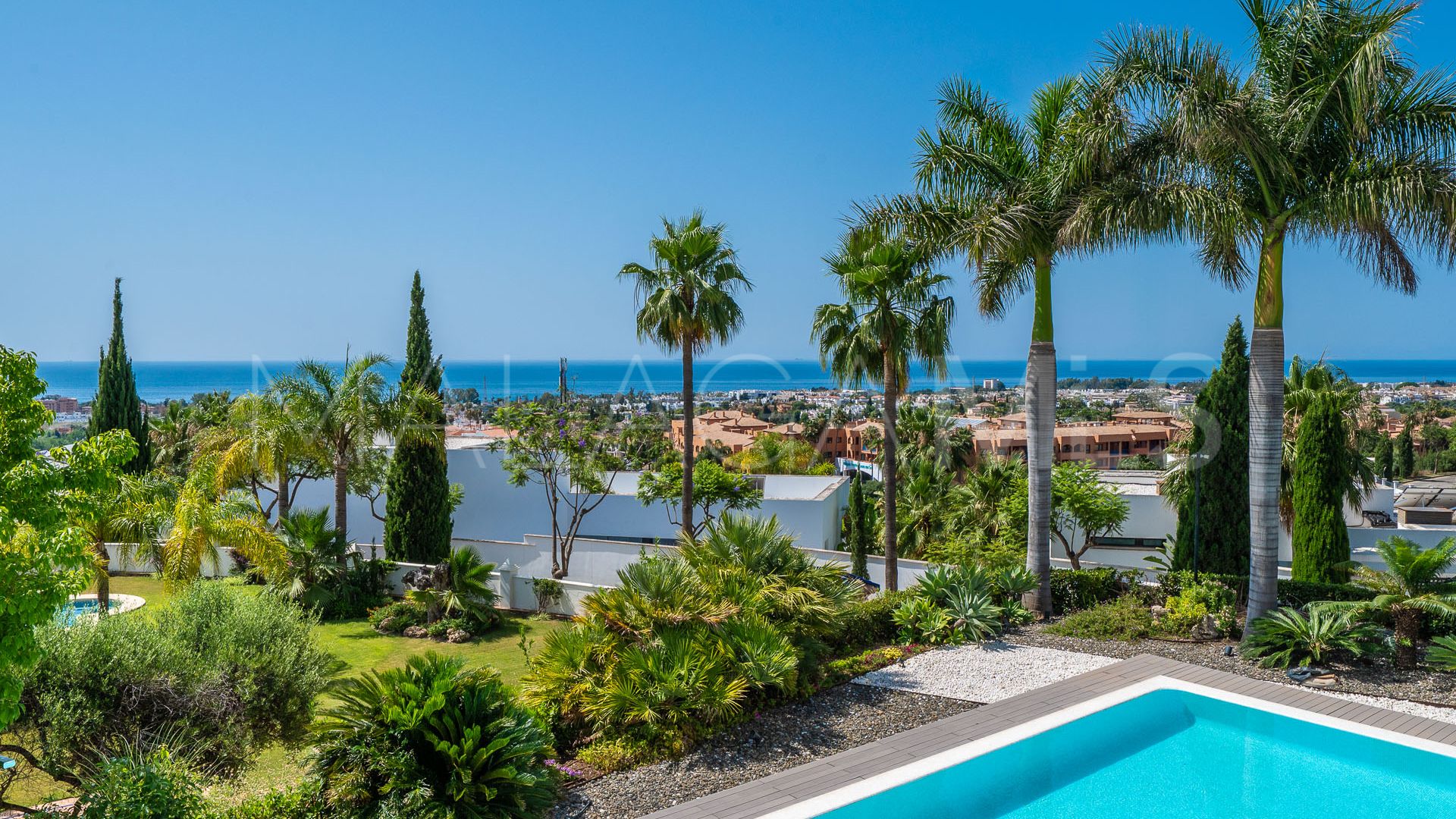 Villa for sale in Los Flamingos Golf