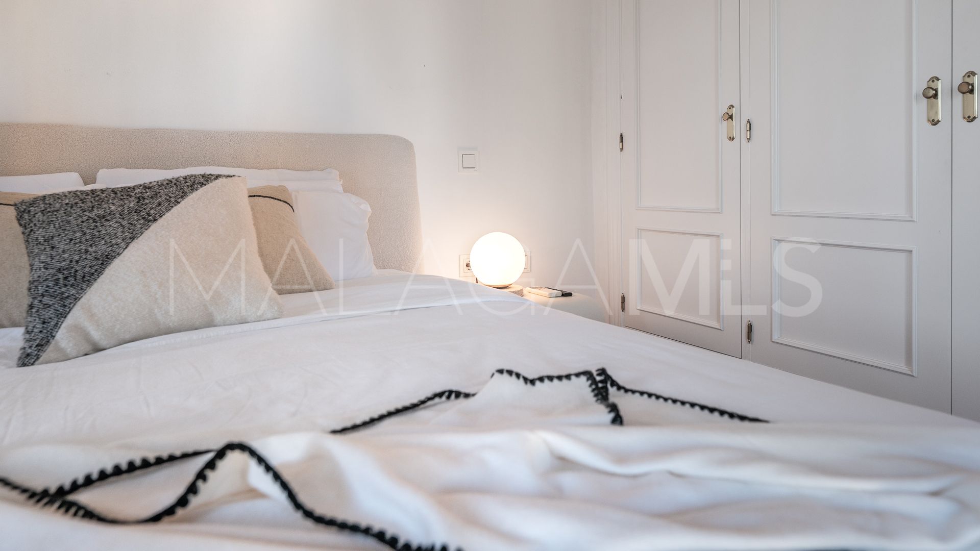 Villa for sale in Nagüeles