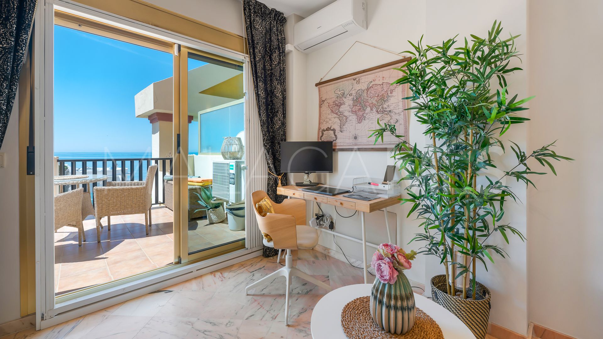 Lägenhet for sale in Elviria