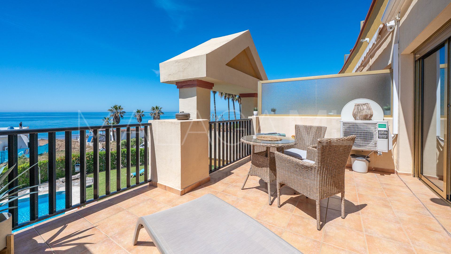 Lägenhet for sale in Elviria