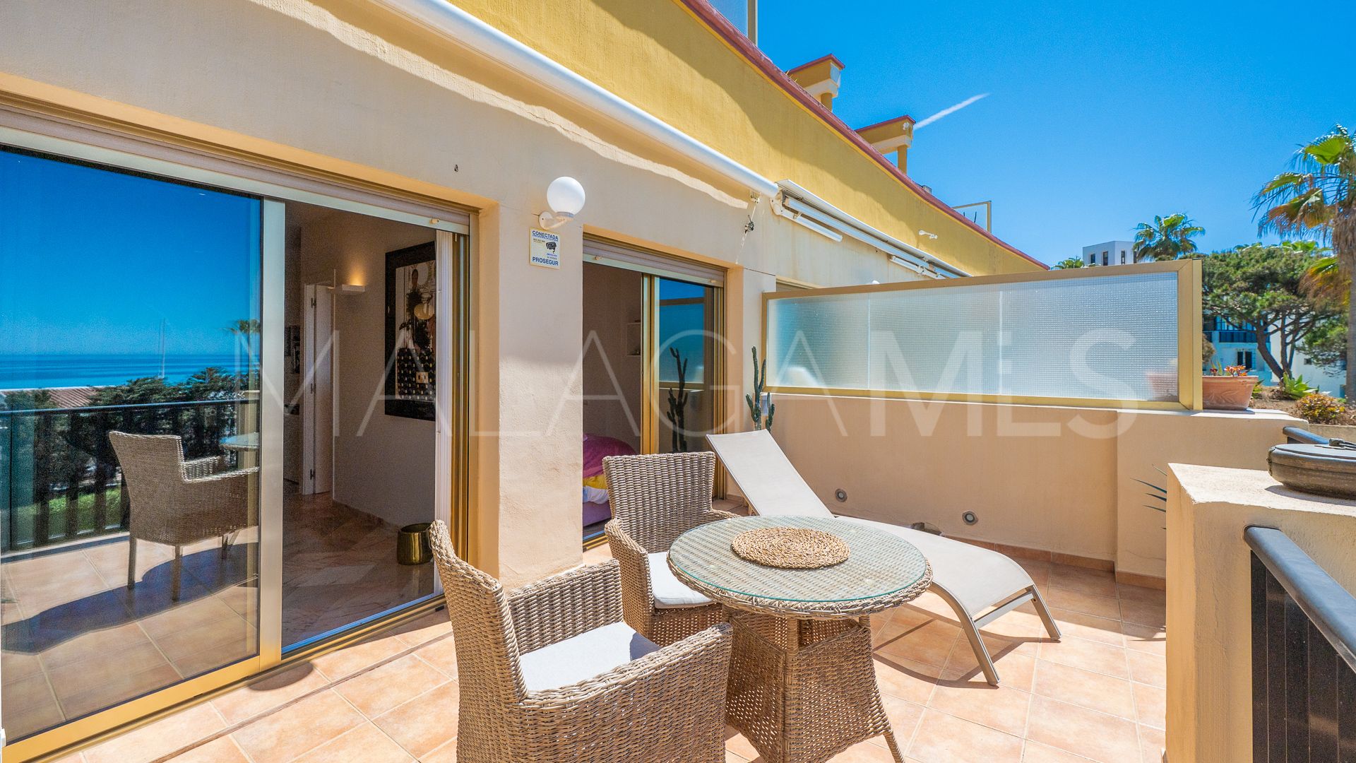 Lägenhet for sale in Elviria