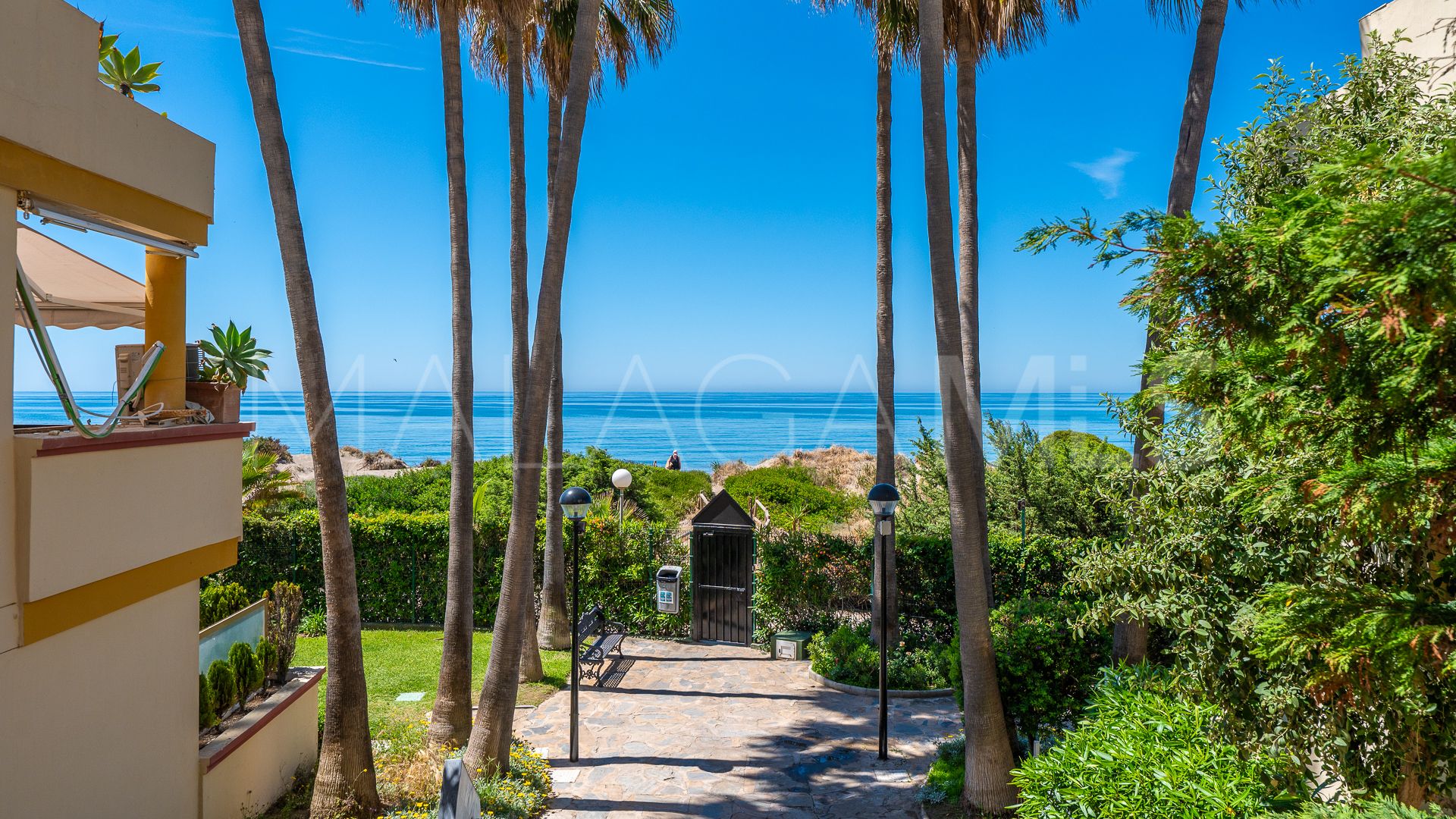 Lägenhet for sale in Elviria