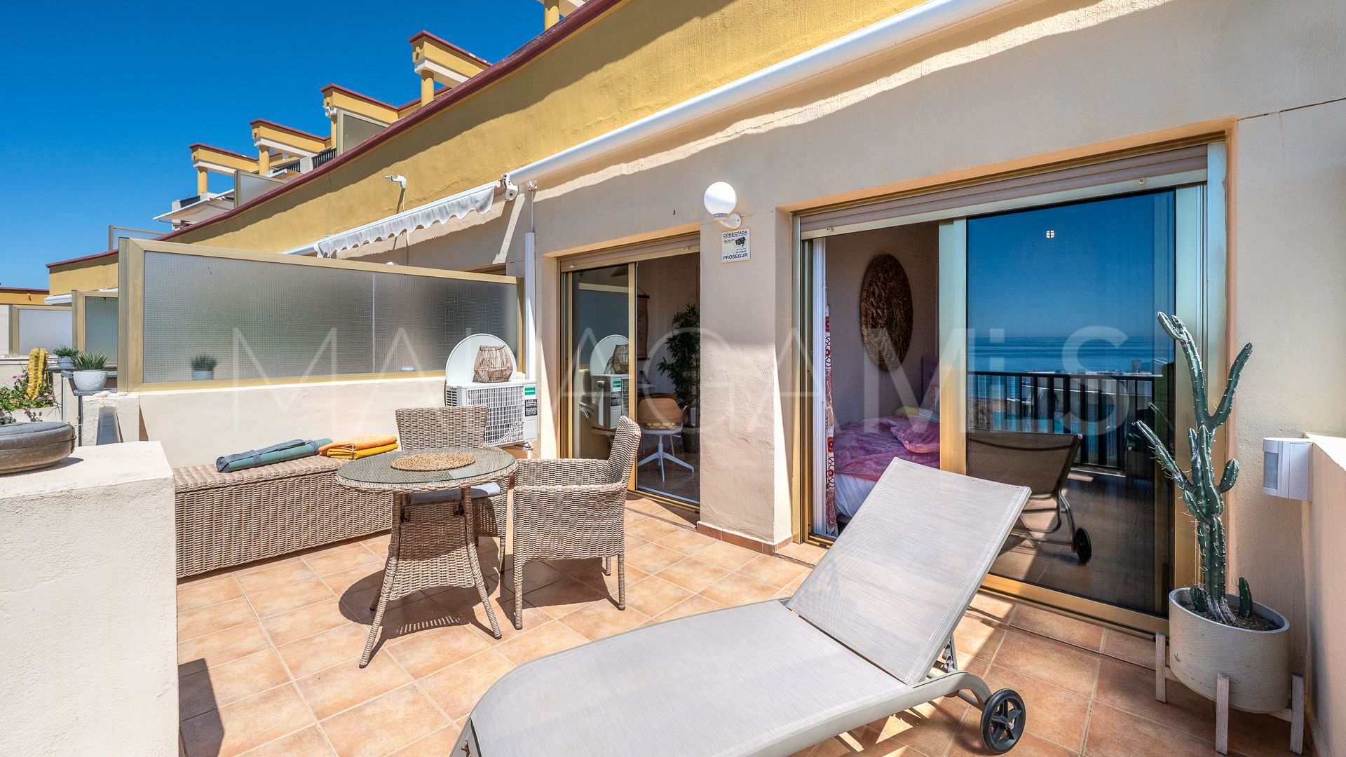 Lägenhet for sale in Elviria