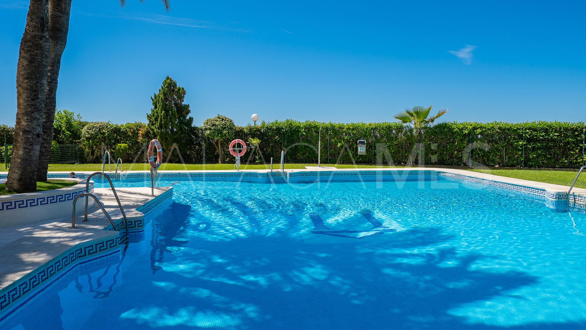 Lägenhet for sale in Elviria