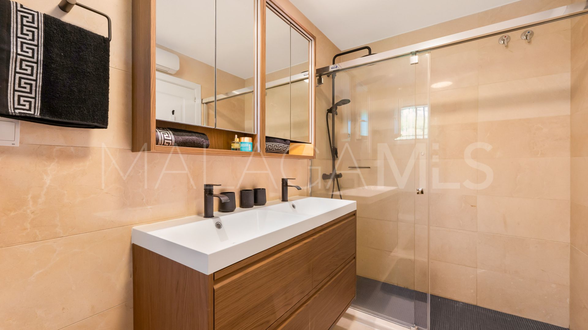For sale apartment with 3 bedrooms in Los Arqueros