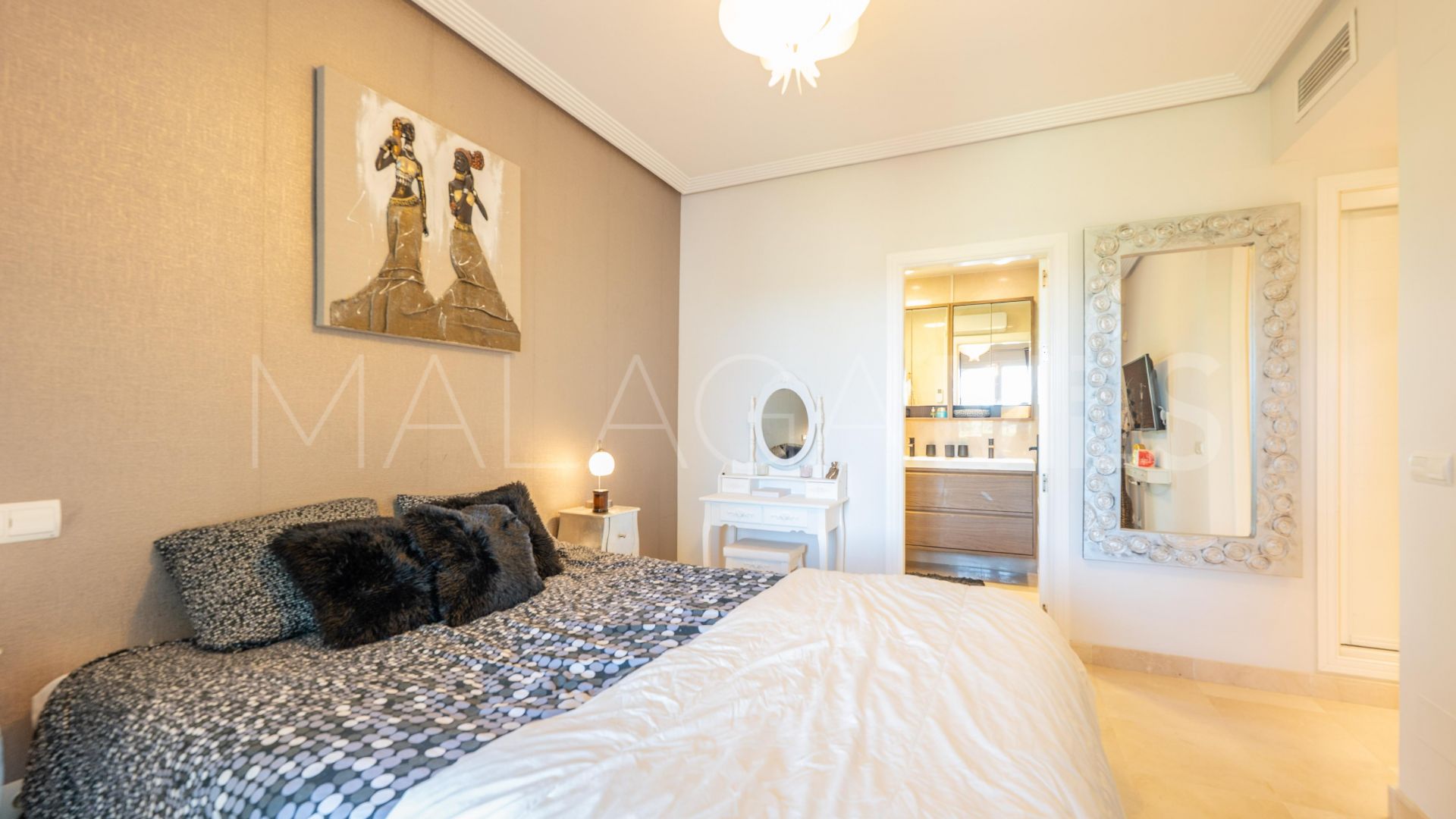 For sale apartment with 3 bedrooms in Los Arqueros