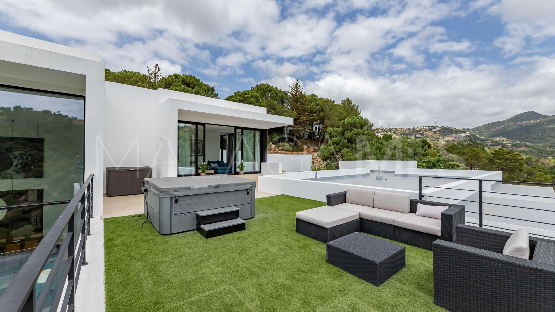 Villa for sale in Monte Mayor