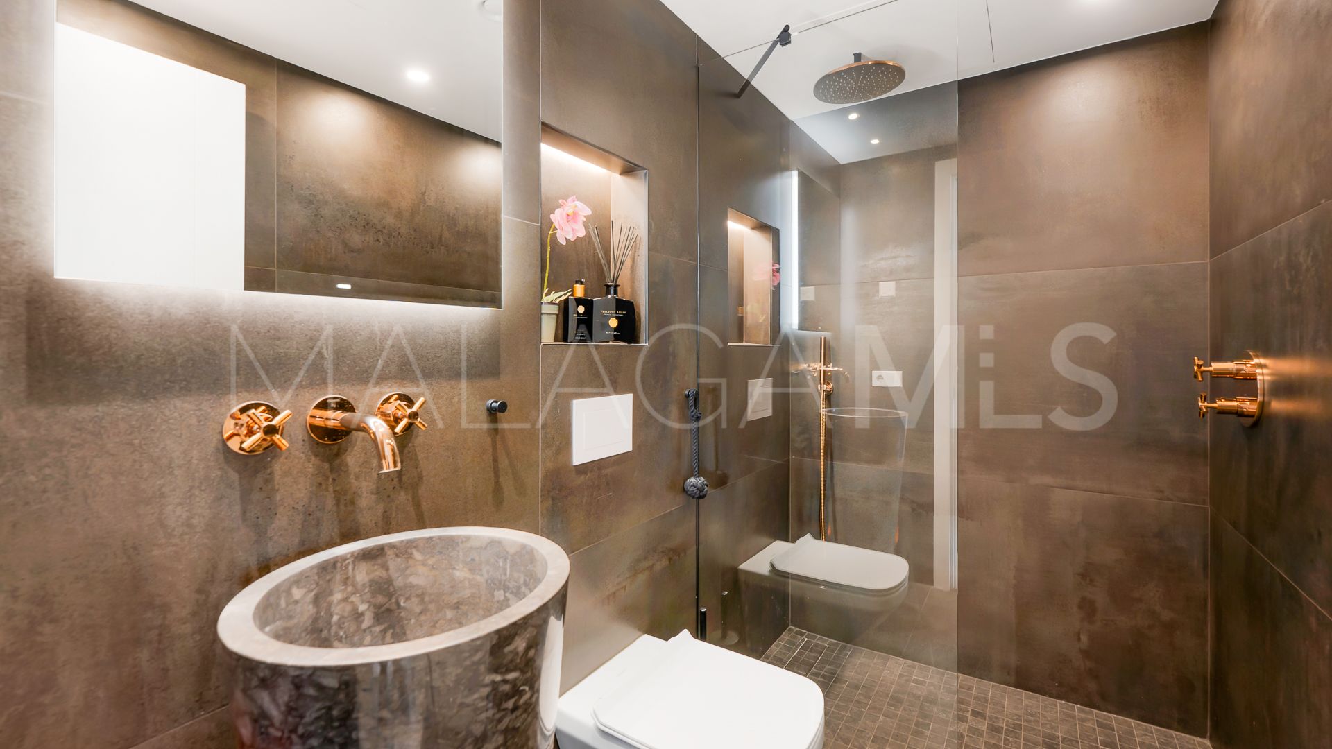Appartement terrasse for sale in Golden Mile