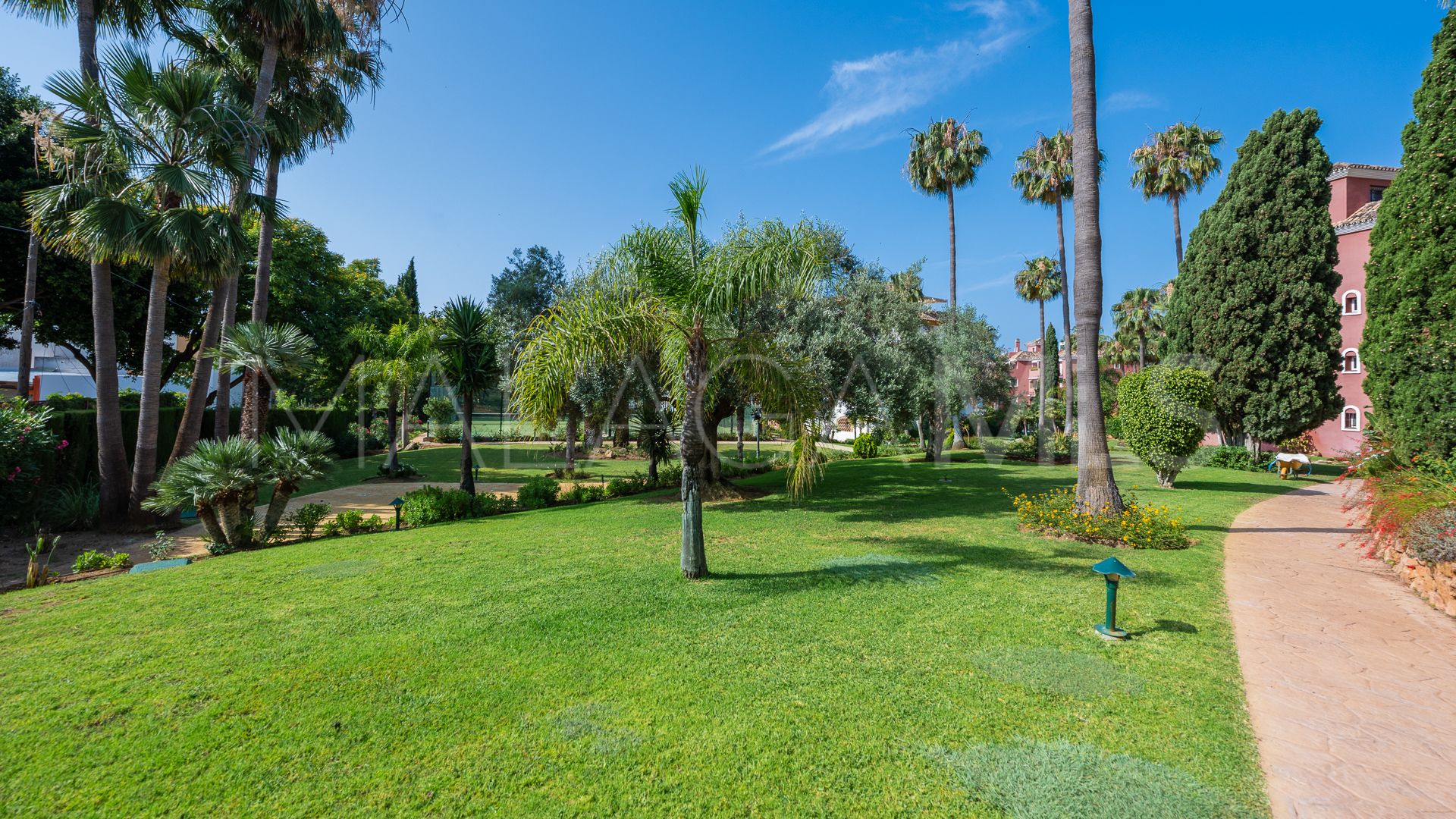 Appartement terrasse for sale in Golden Mile