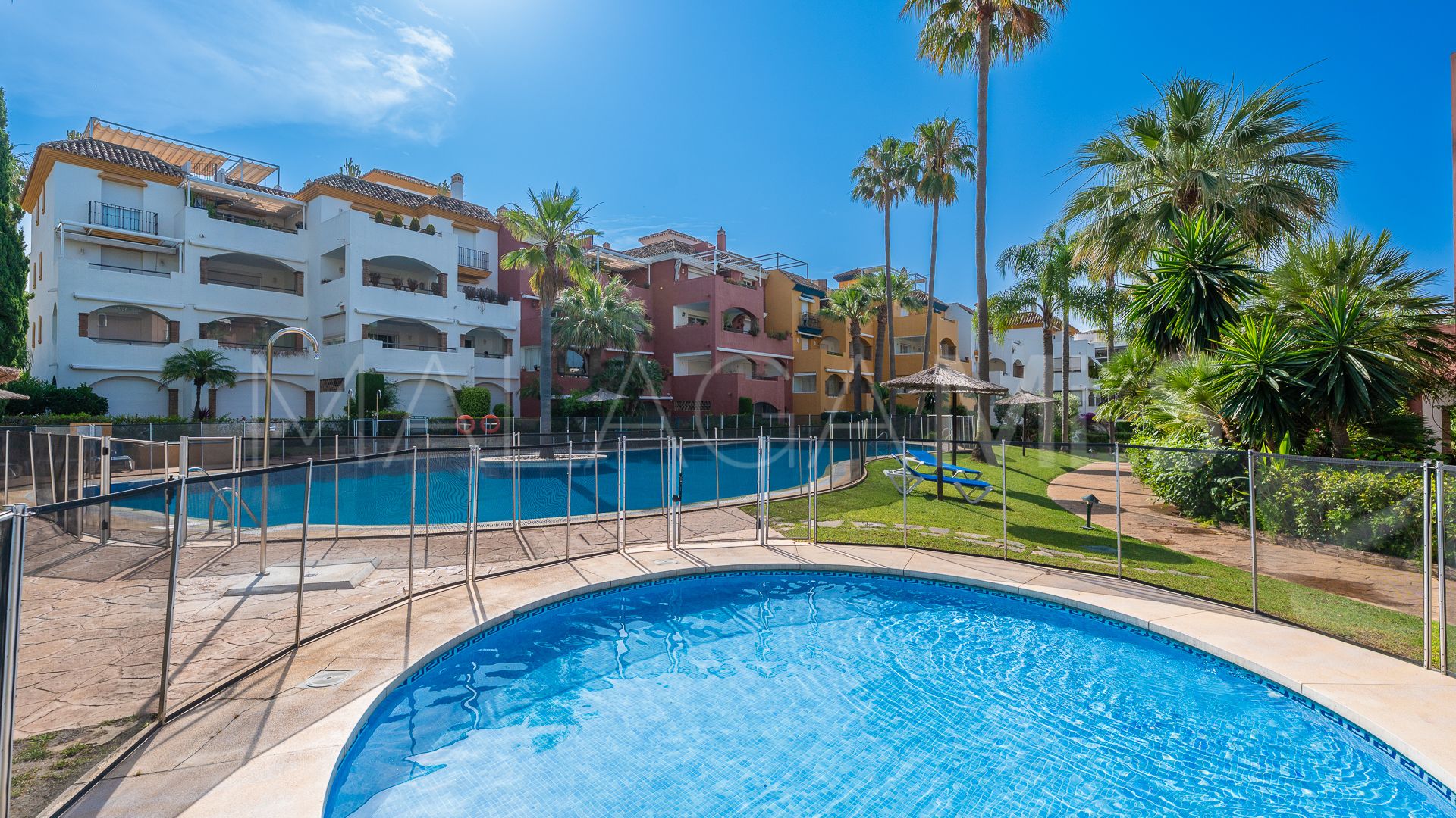 Appartement terrasse for sale in Golden Mile
