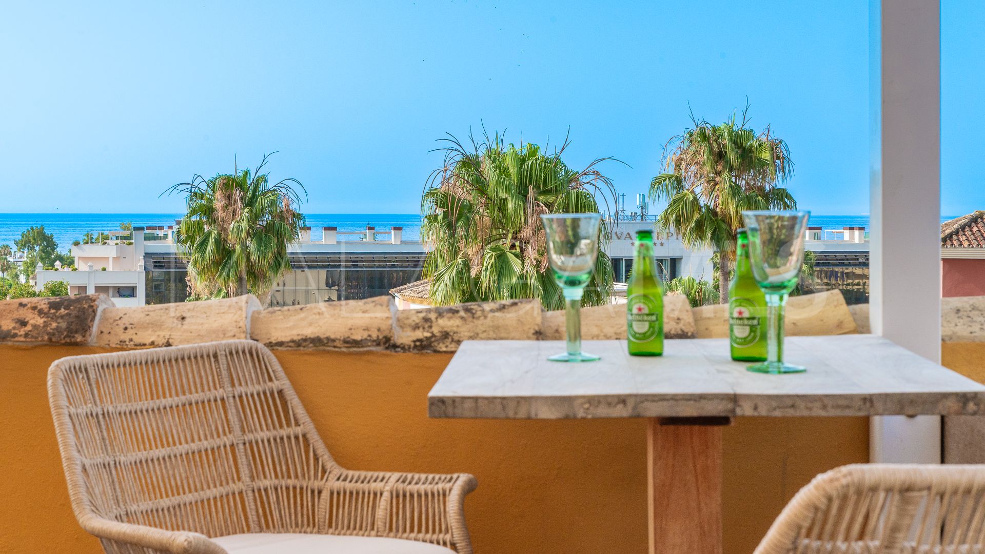 Appartement terrasse for sale in Golden Mile