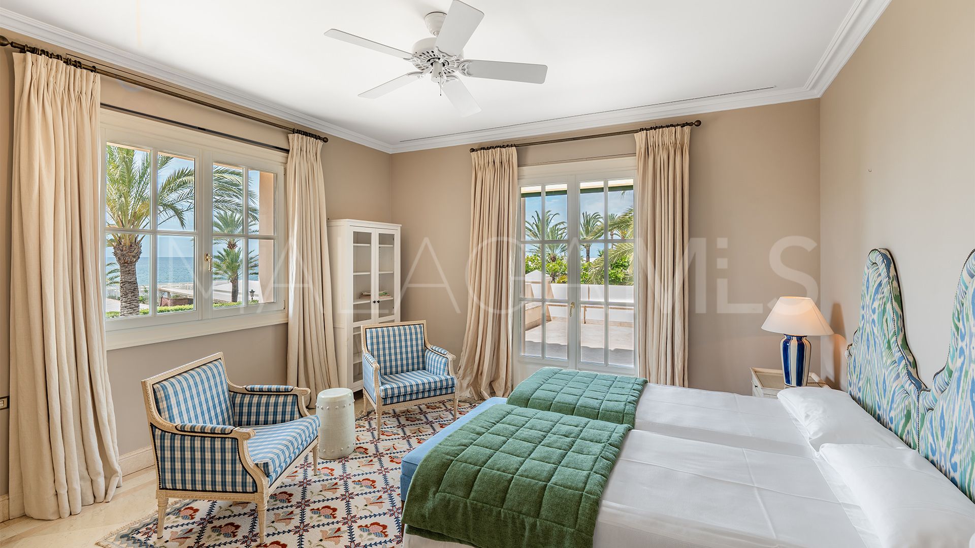 For sale Los Monteros 7 bedrooms villa