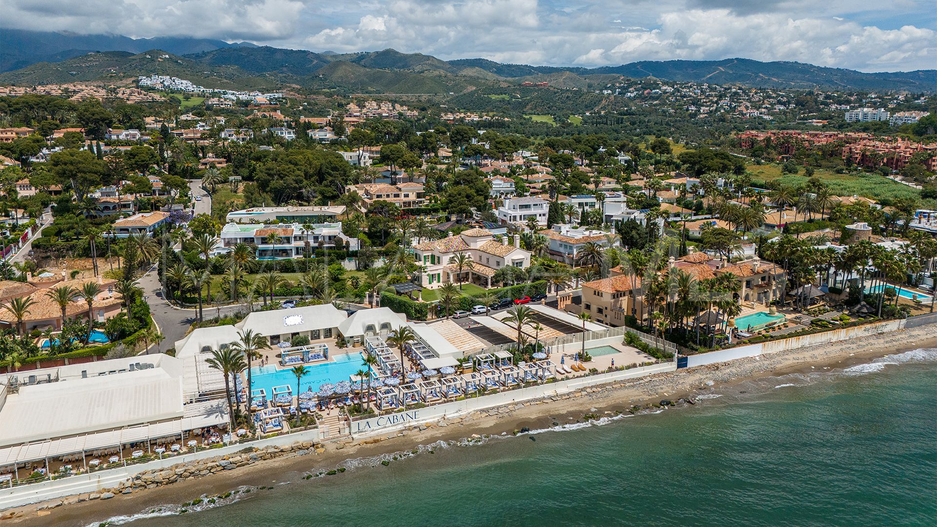 For sale Los Monteros 7 bedrooms villa
