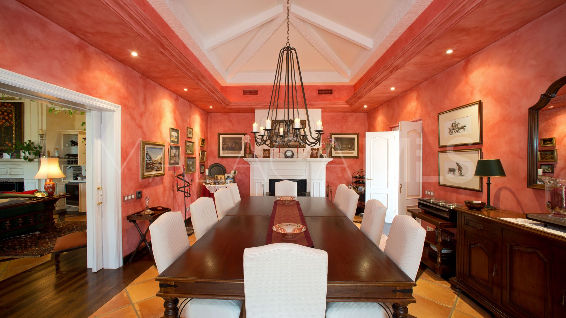 Buy villa in Marbella Club Golf Resort de 4 bedrooms